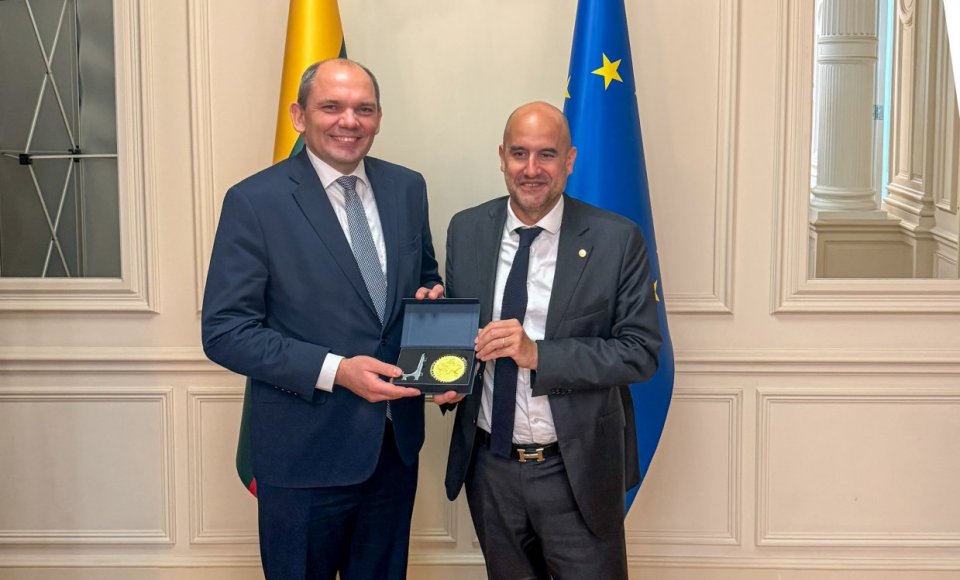Ambasadorius N. Aleksiejūnas susitiko su Tarptautinės kriminalinės policijos organizacijos...