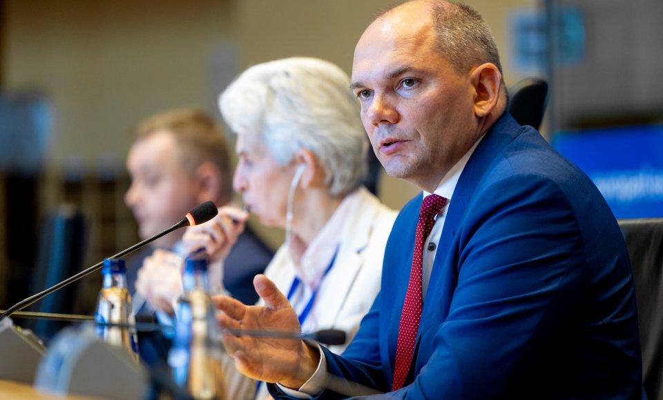 Ambasadorius N. Aleksiejūnas Europos Parlamente: Baltijos regionas gina visos Europos Sąjungos rytinę sieną, todėl visos ES solidarumas ir didesnės išlaidos gynybai – būtinos